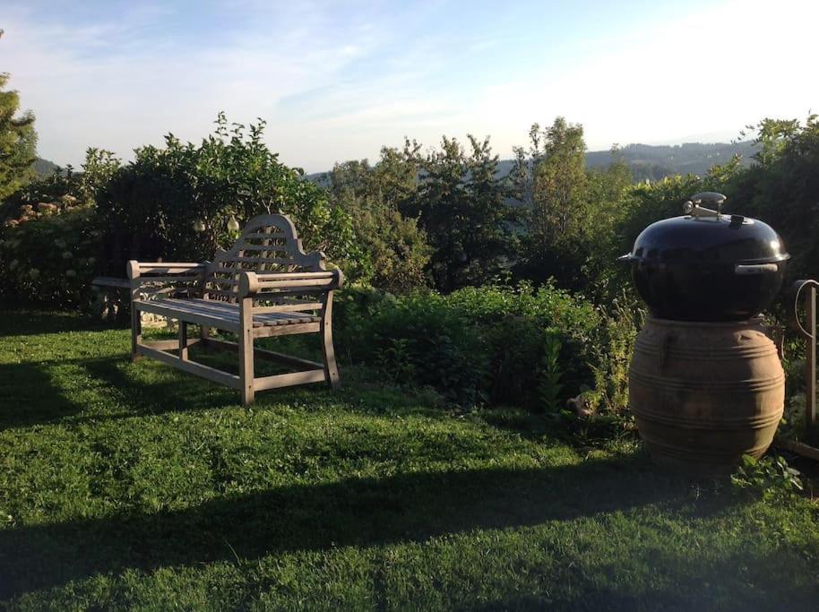 Charmantes Landhaus Mit Garten Und Traumhaftem Fernblick Thal  Екстериор снимка